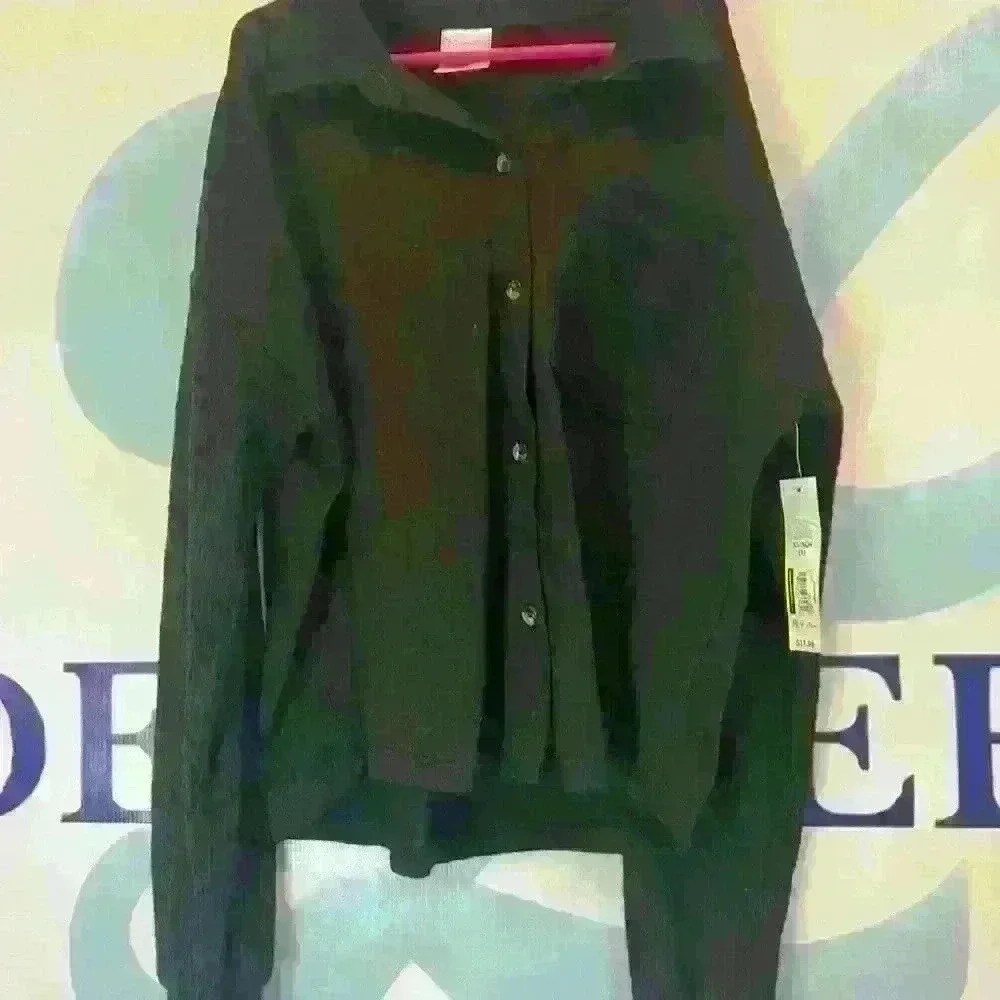 No boundaries girls, black button-down, long sleeve shirt